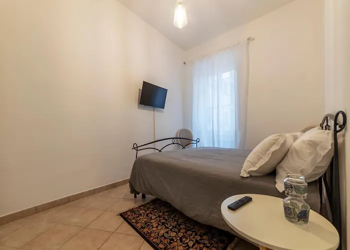 Guesthost - Borghese & Albani * Rom