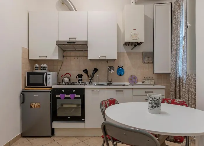 Guesthost - Borghese & Albani Rom